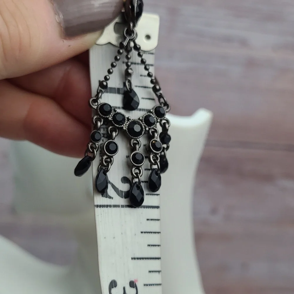 BLACK BEADED DANGLING CHANDLER PIERCED EARRINGS